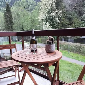 Un Havre De Paix Aux Pieds Des Chemins De Montagne Apartment